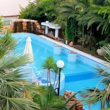 Kentrikon & Hotel Loutra Edipsou (Evia)