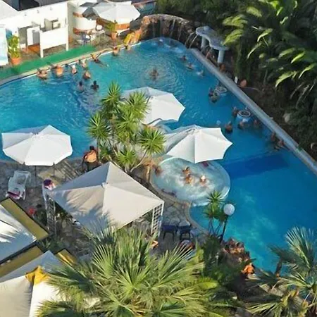 Kentrikon & Hotel 3*